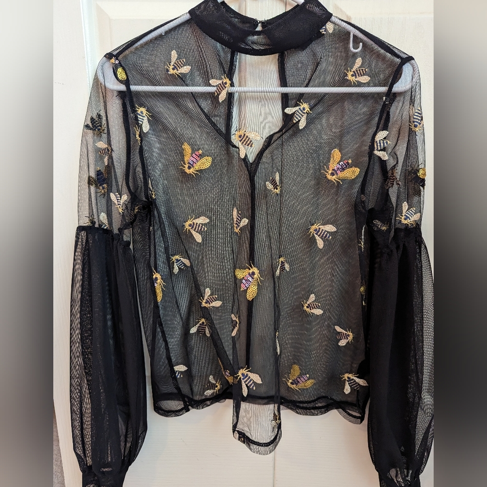 Vintage Topshop bee embroidered balloon sleeve top